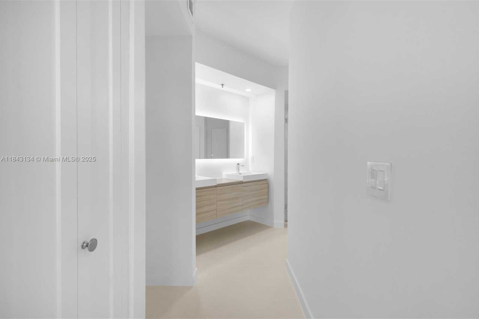 Small Image of 3215 NORTH EAST 184TH ST #14407, Aventura Number 27