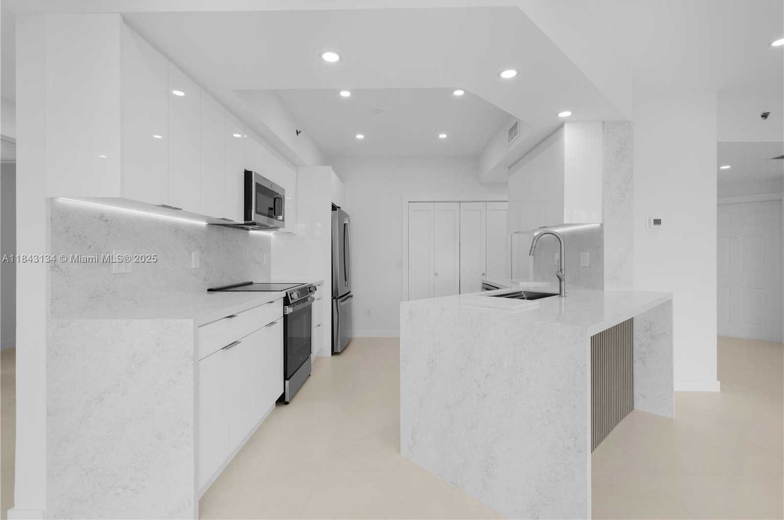 Small Image of 3215 NORTH EAST 184TH ST #14407, Aventura Number 3