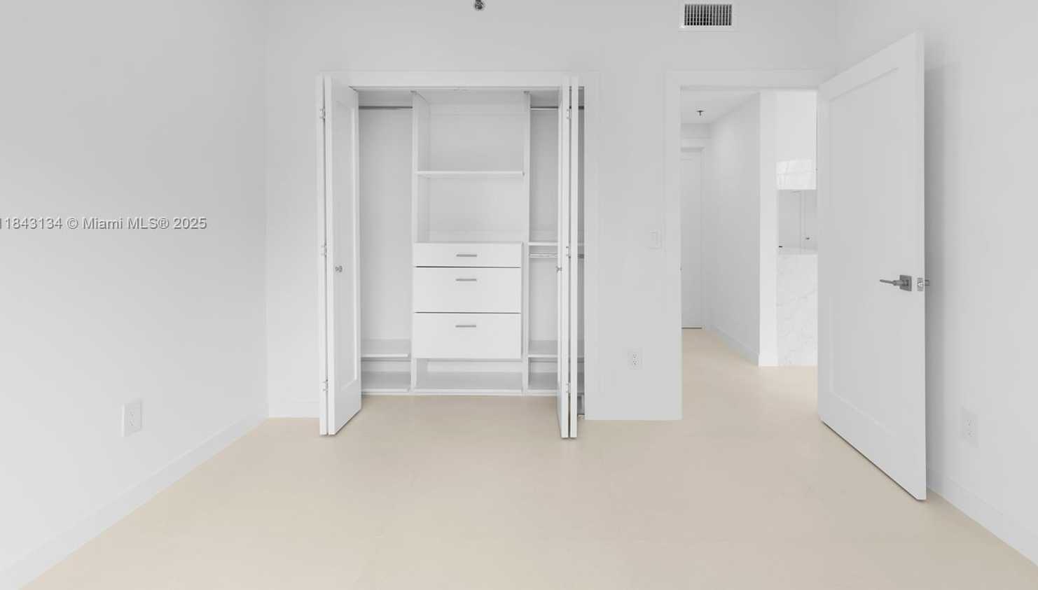 Small Image of 3215 NORTH EAST 184TH ST #14407, Aventura Number 32