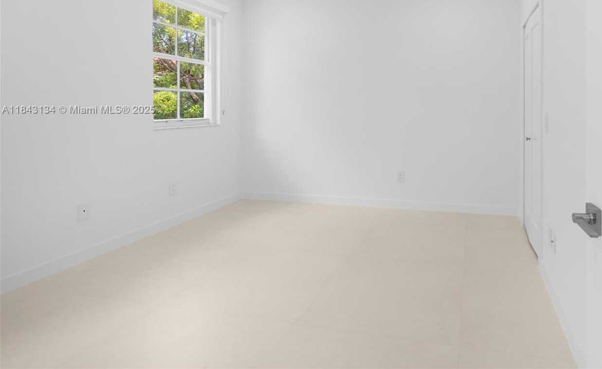 Small Image of 3215 NORTH EAST 184TH ST #14407, Aventura Number 35