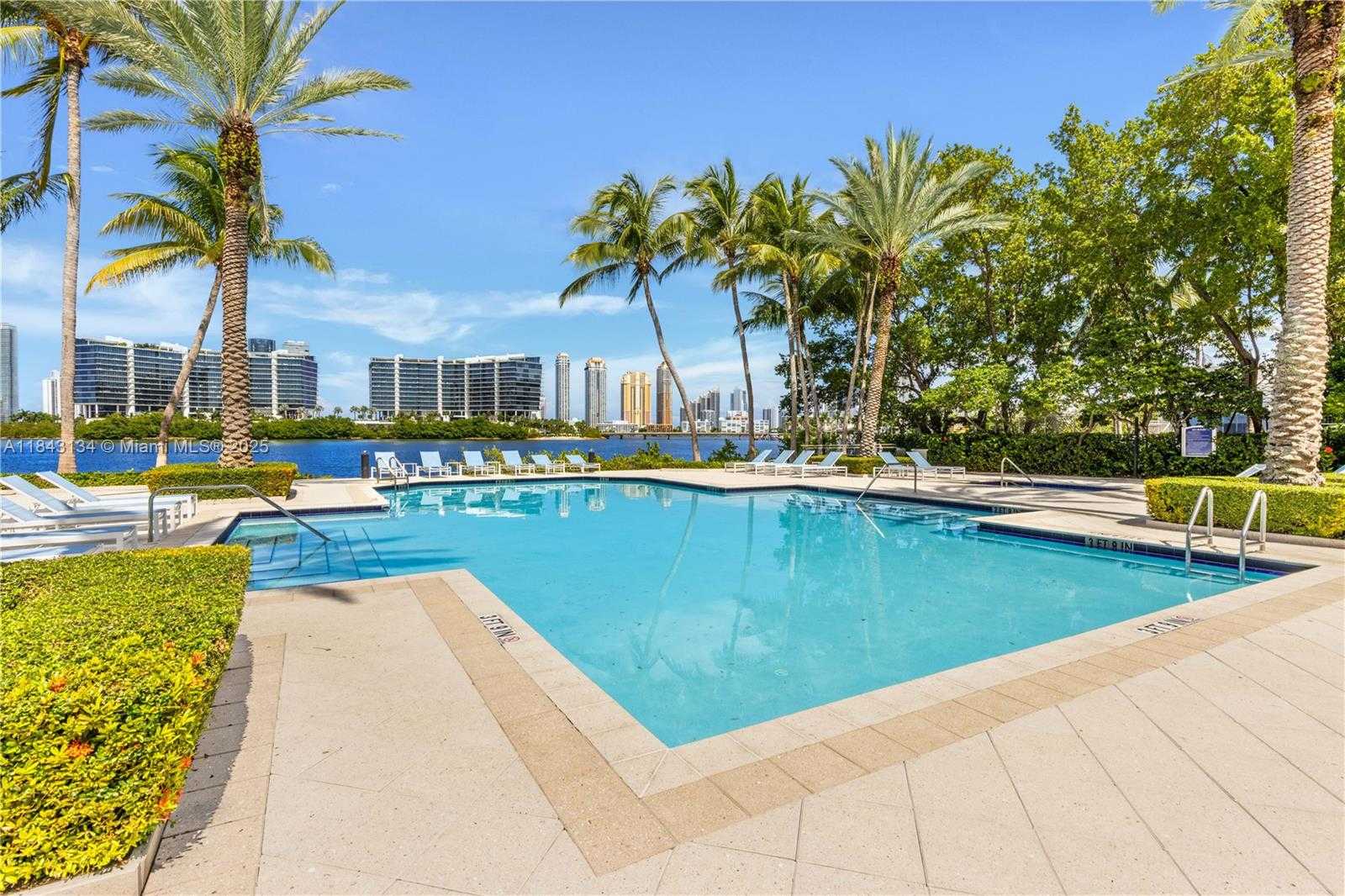 Small Image of 3215 NORTH EAST 184TH ST #14407, Aventura Number 41