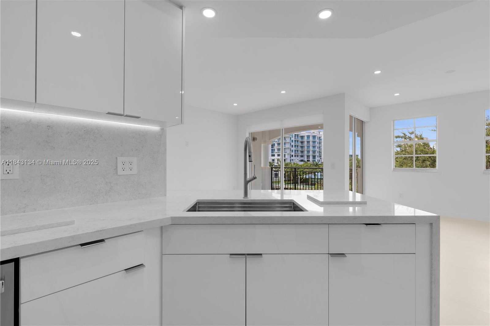 Small Image of 3215 NORTH EAST 184TH ST #14407, Aventura Number 9