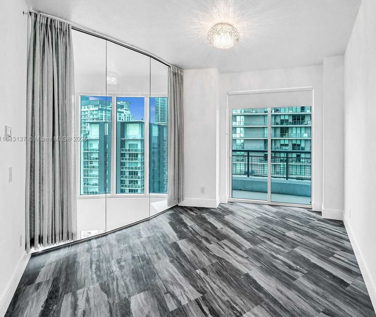 Small Image of 60 SOUTH WEST 13TH ST #3224, Miami Number 14
