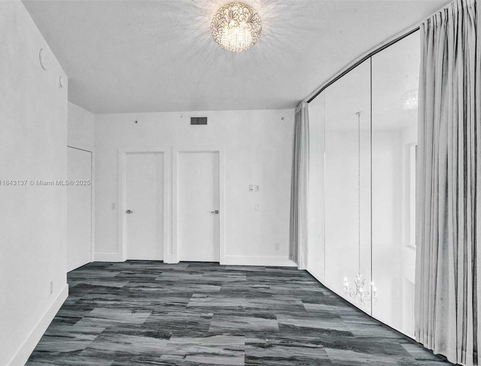 Small Image of 60 SOUTH WEST 13TH ST #3224, Miami Number 17