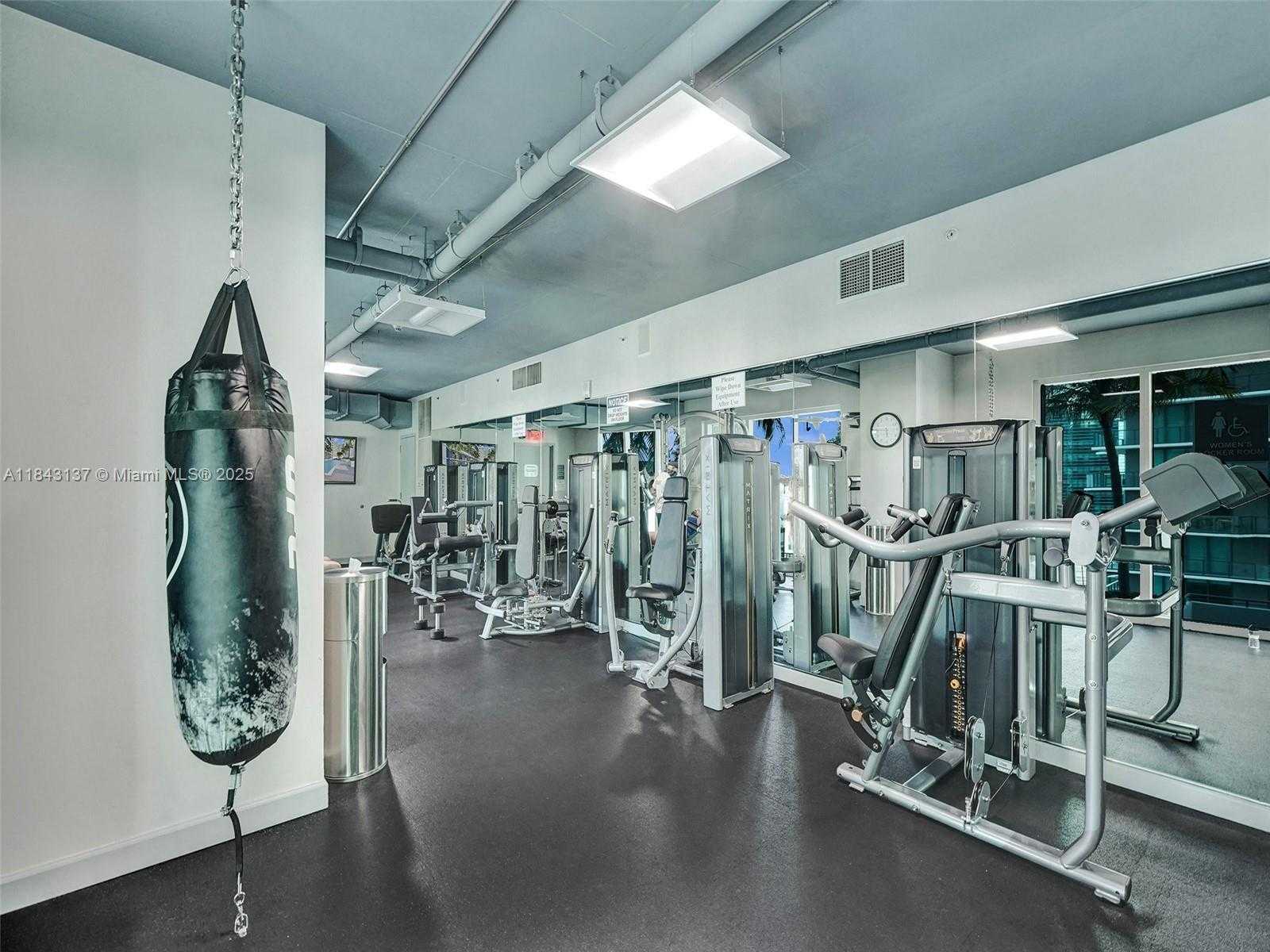 Small Image of 60 SOUTH WEST 13TH ST #3224, Miami Number 41