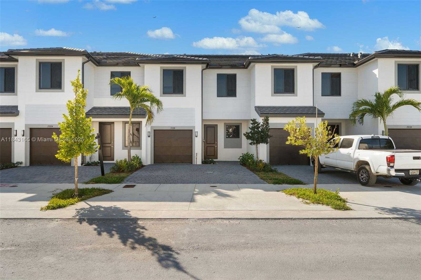 Small Image of 34524 SOUTH WEST 190TH AVE #34524, Miami Number 20