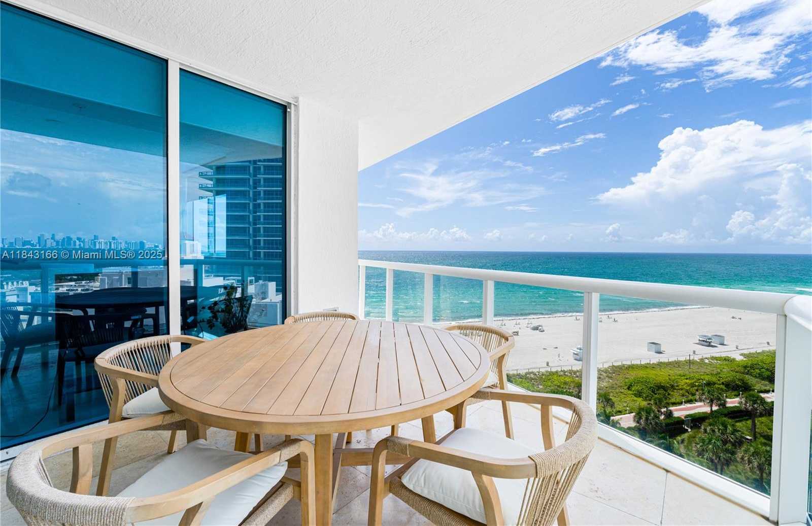 Small Image of 3801 COLLINS AVE #1105, Miami Beach Number 14