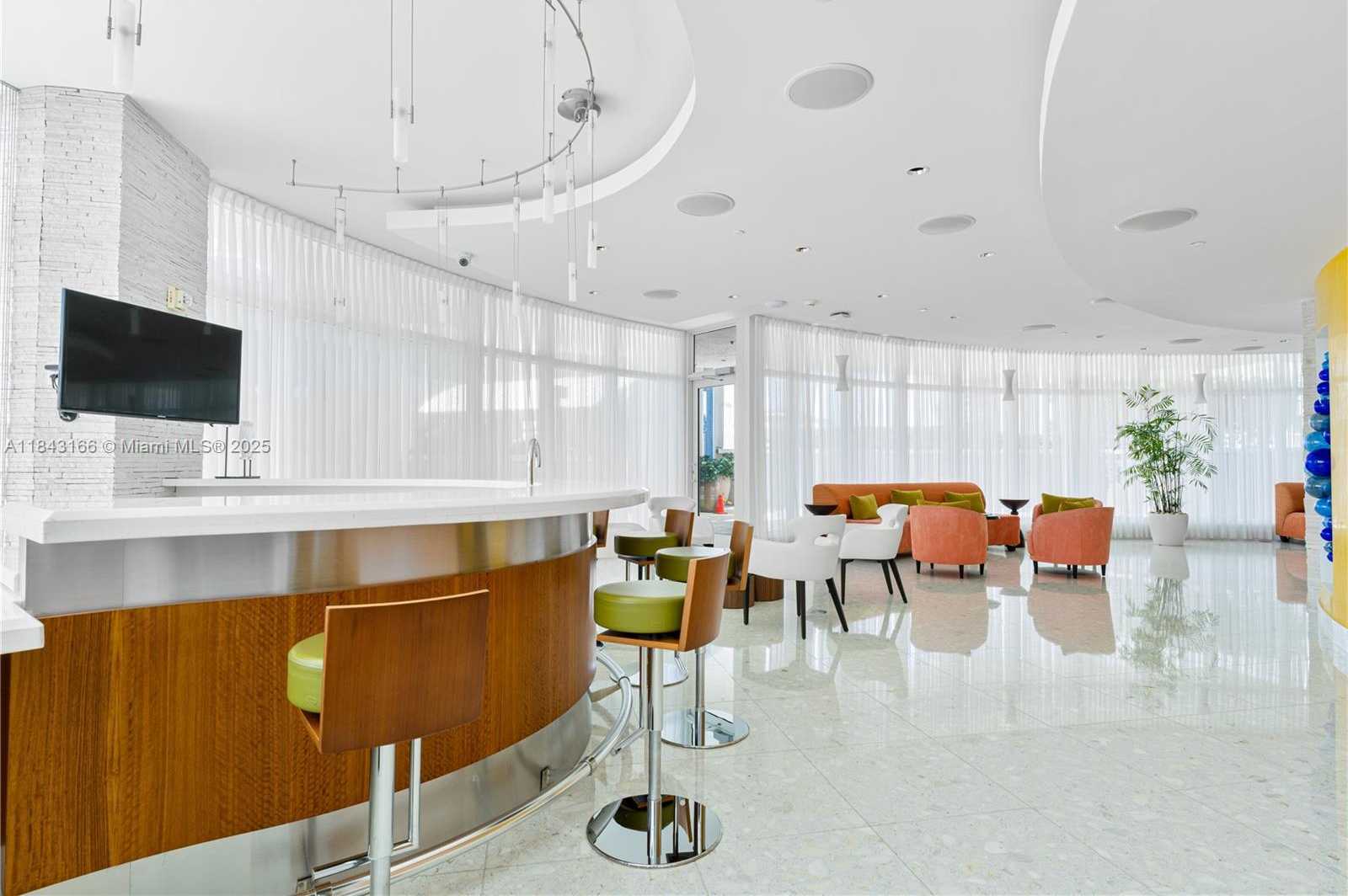 Small Image of 3801 COLLINS AVE #1105, Miami Beach Number 44
