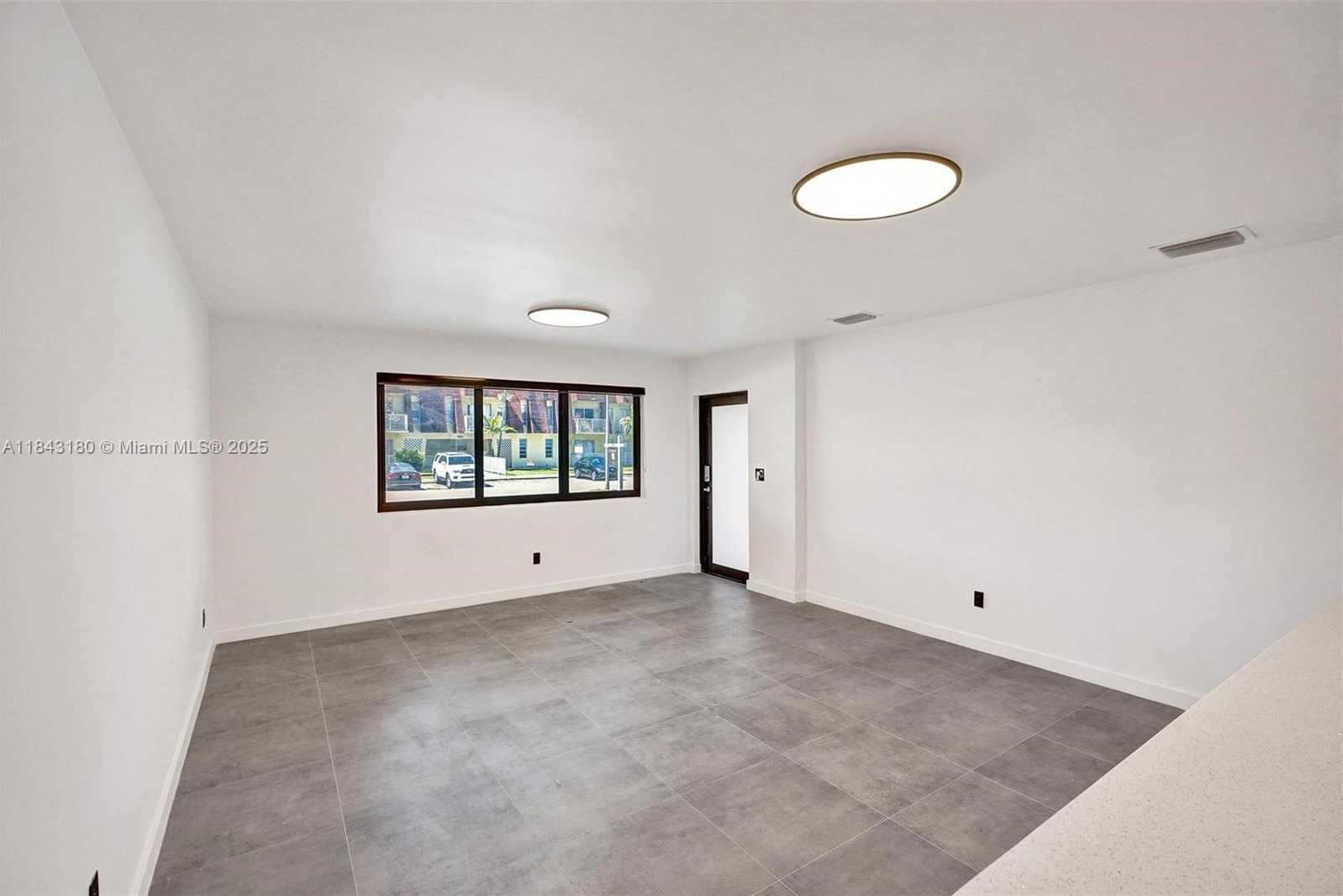Small Image of 2255 NORTH EAST 173RD STREET, North Miami Beach Number 4