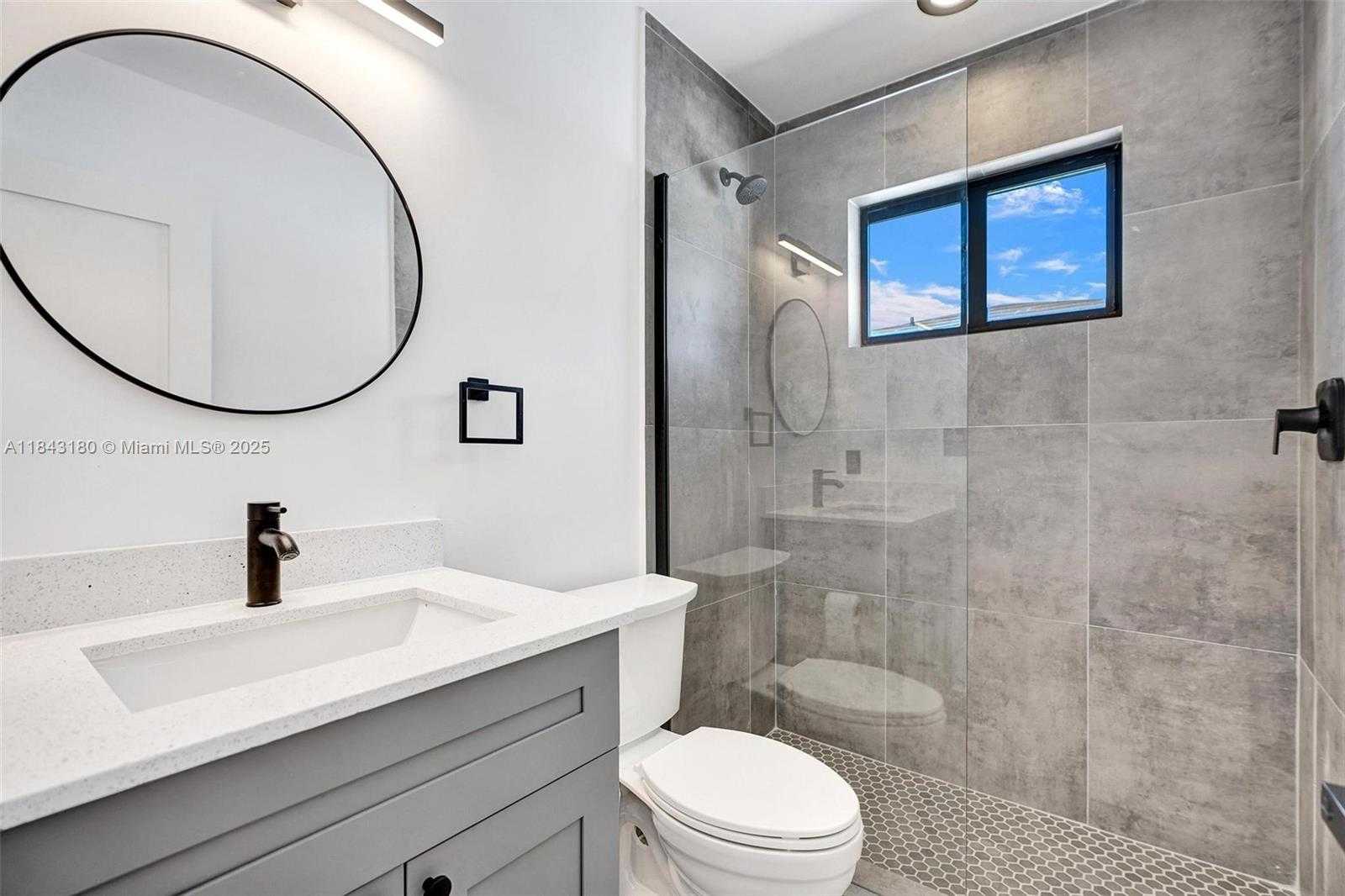 Small Image of 2255 NORTH EAST 173RD STREET, North Miami Beach Number 9