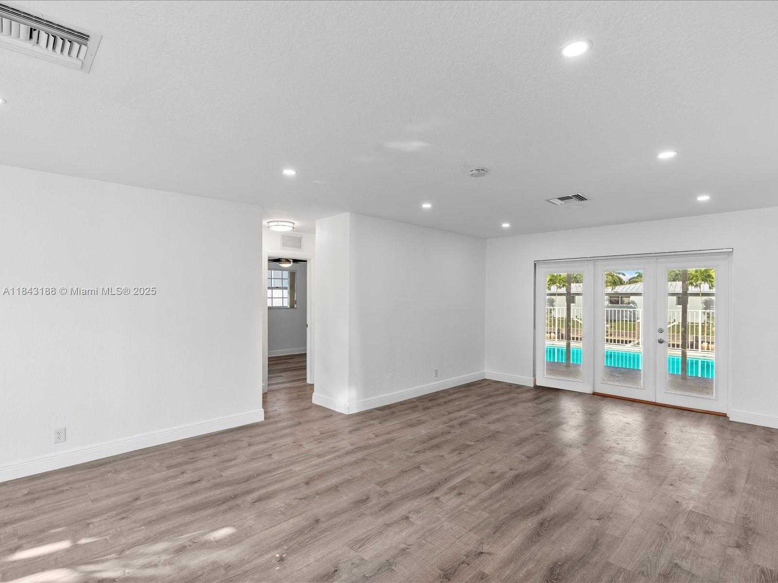 Small Image of 1501 SOUTH WEST 57TH AVE, Plantation Number 18