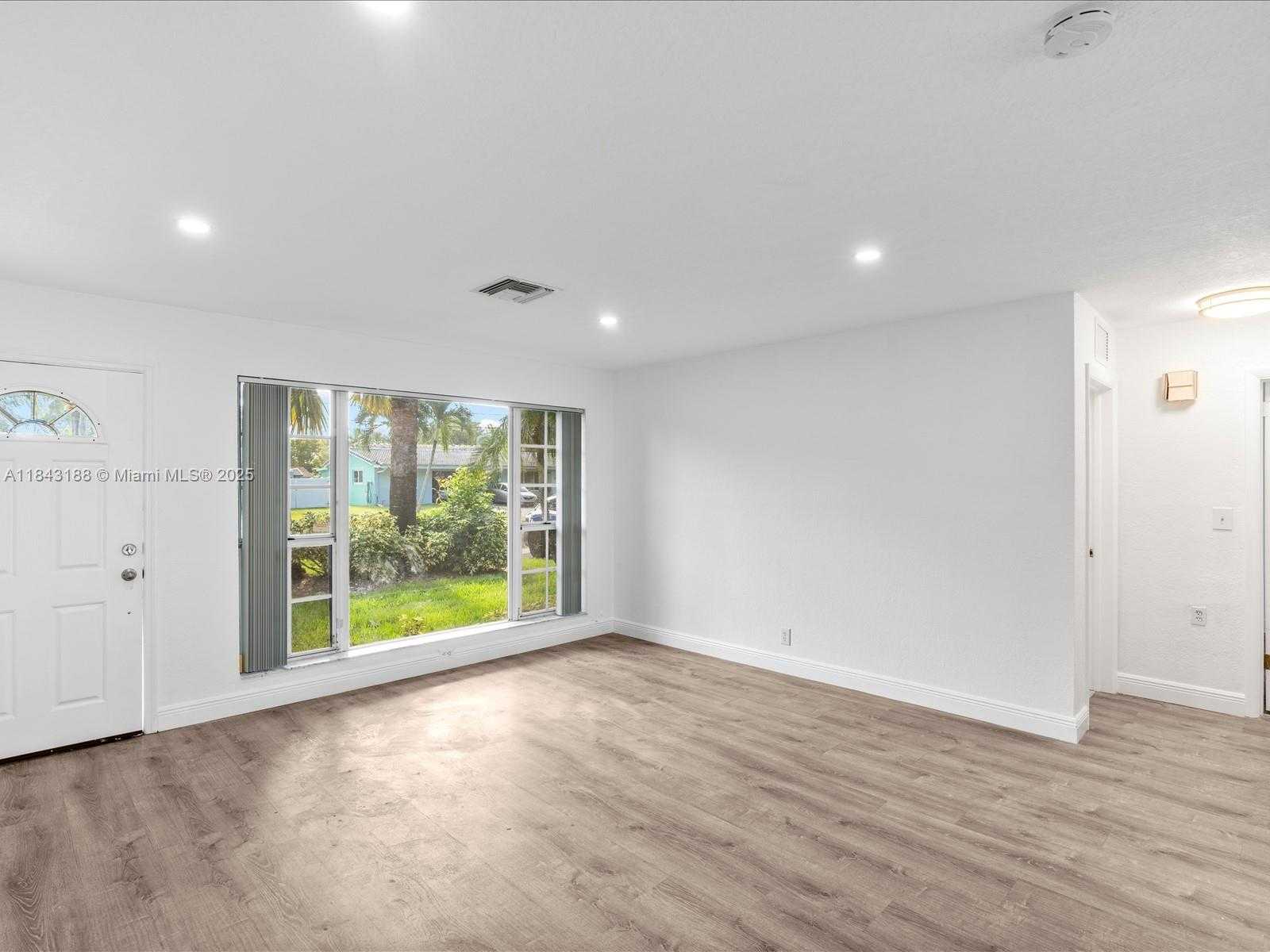 Small Image of 1501 SOUTH WEST 57TH AVE, Plantation Number 22