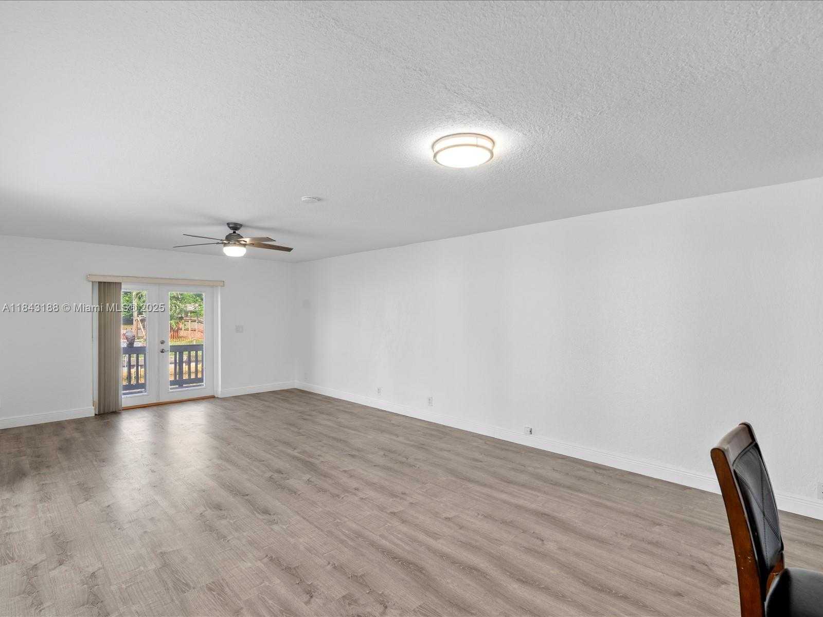 Small Image of 1501 SOUTH WEST 57TH AVE, Plantation Number 24