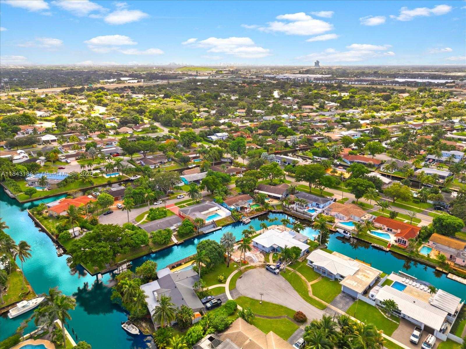 Small Image of 1501 SOUTH WEST 57TH AVE, Plantation Number 55