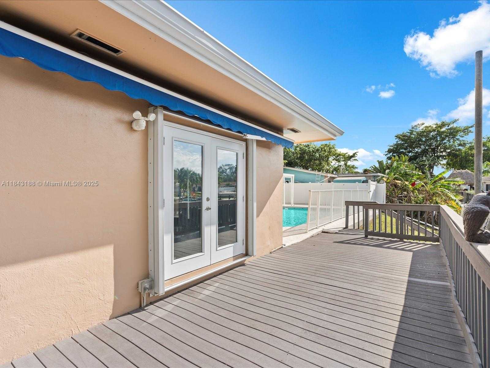 Small Image of 1501 SOUTH WEST 57TH AVE, Plantation Number 78