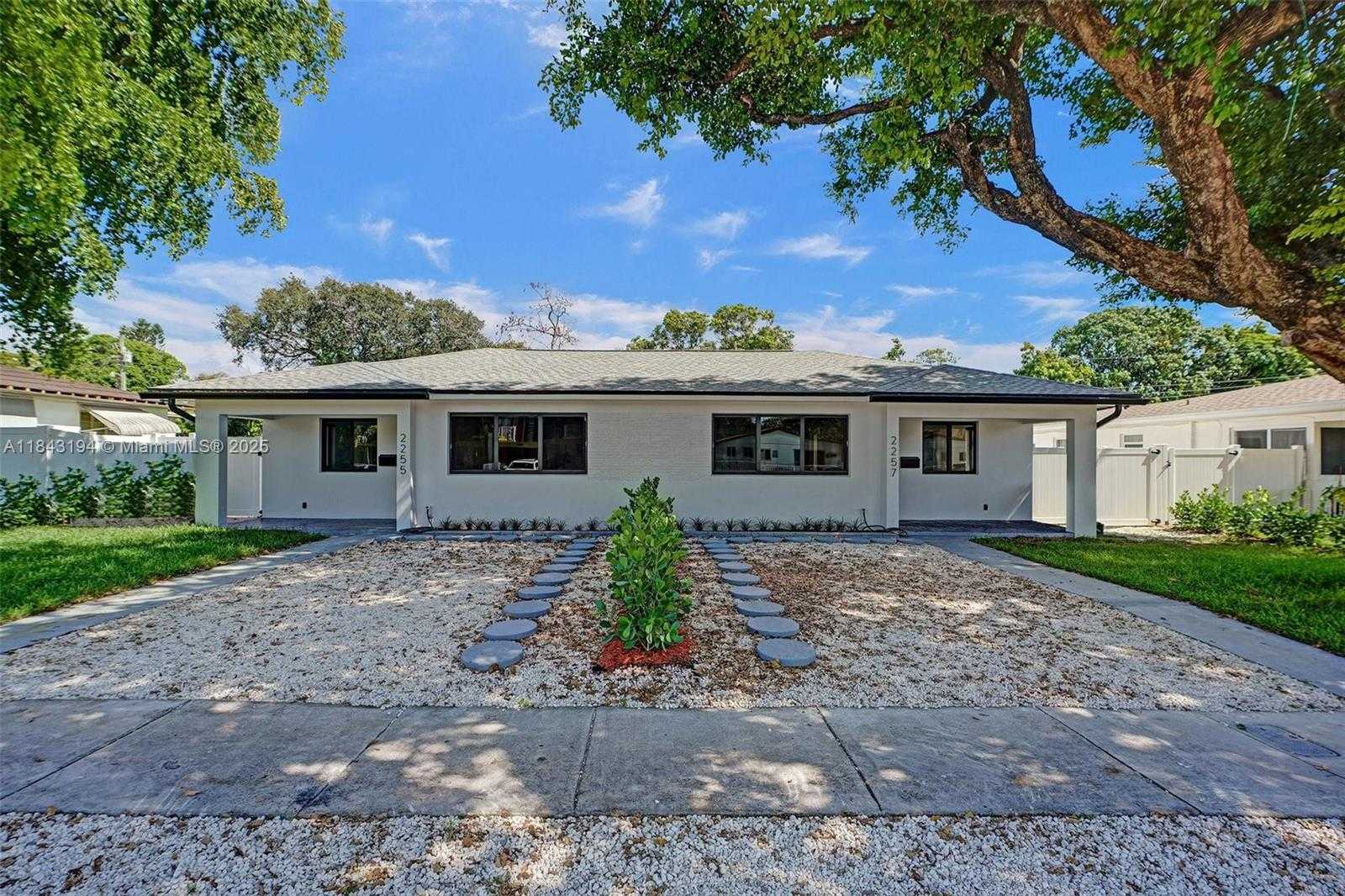 Small Image of 2257 NORTH EAST 173RD STREET, North Miami Beach Number 17