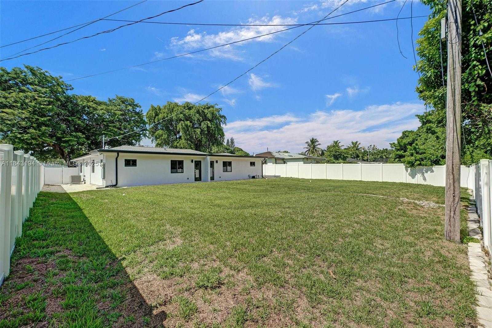 Small Image of 2257 NORTH EAST 173RD STREET, North Miami Beach Number 21