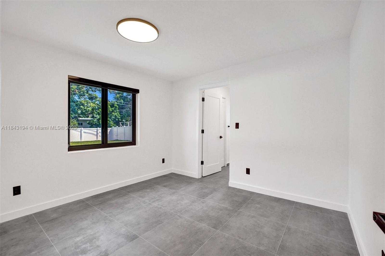 Small Image of 2257 NORTH EAST 173RD STREET, North Miami Beach Number 8
