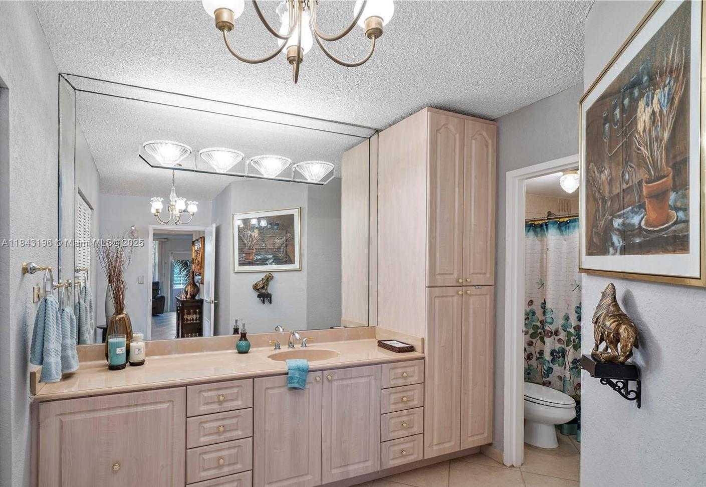 Small Image of 9225 SOUTH COLLINS AVE #411, Surfside Number 17