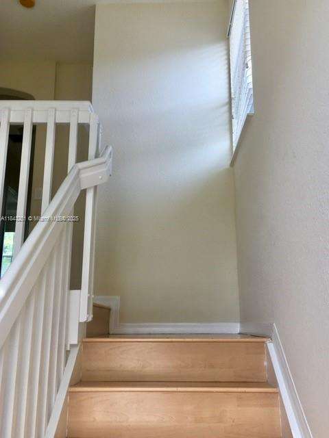 Small Image of 8438 SOUTH WEST 166TH PL, Miami Number 15