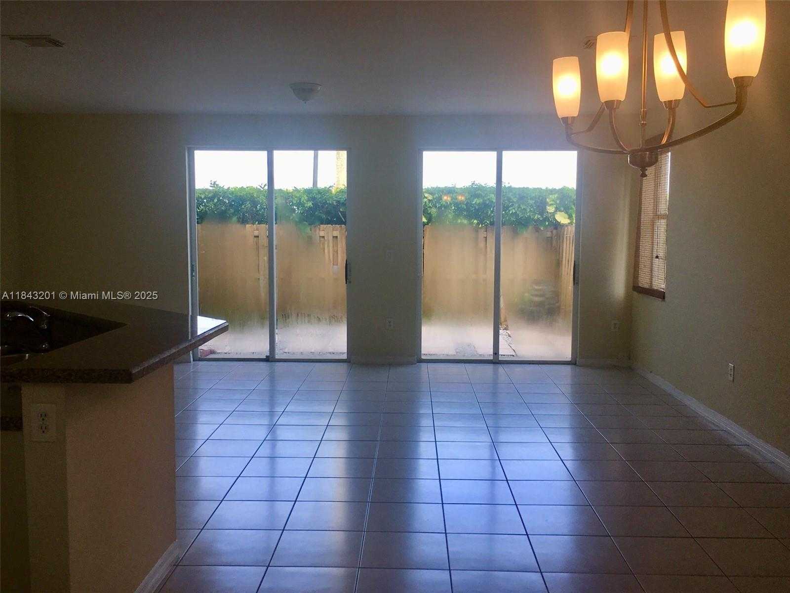 Small Image of 8438 SOUTH WEST 166TH PL, Miami Number 3