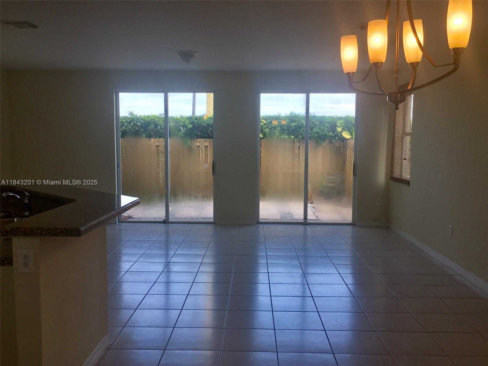 Small Image of 8438 SOUTH WEST 166TH PL, Miami Number 4