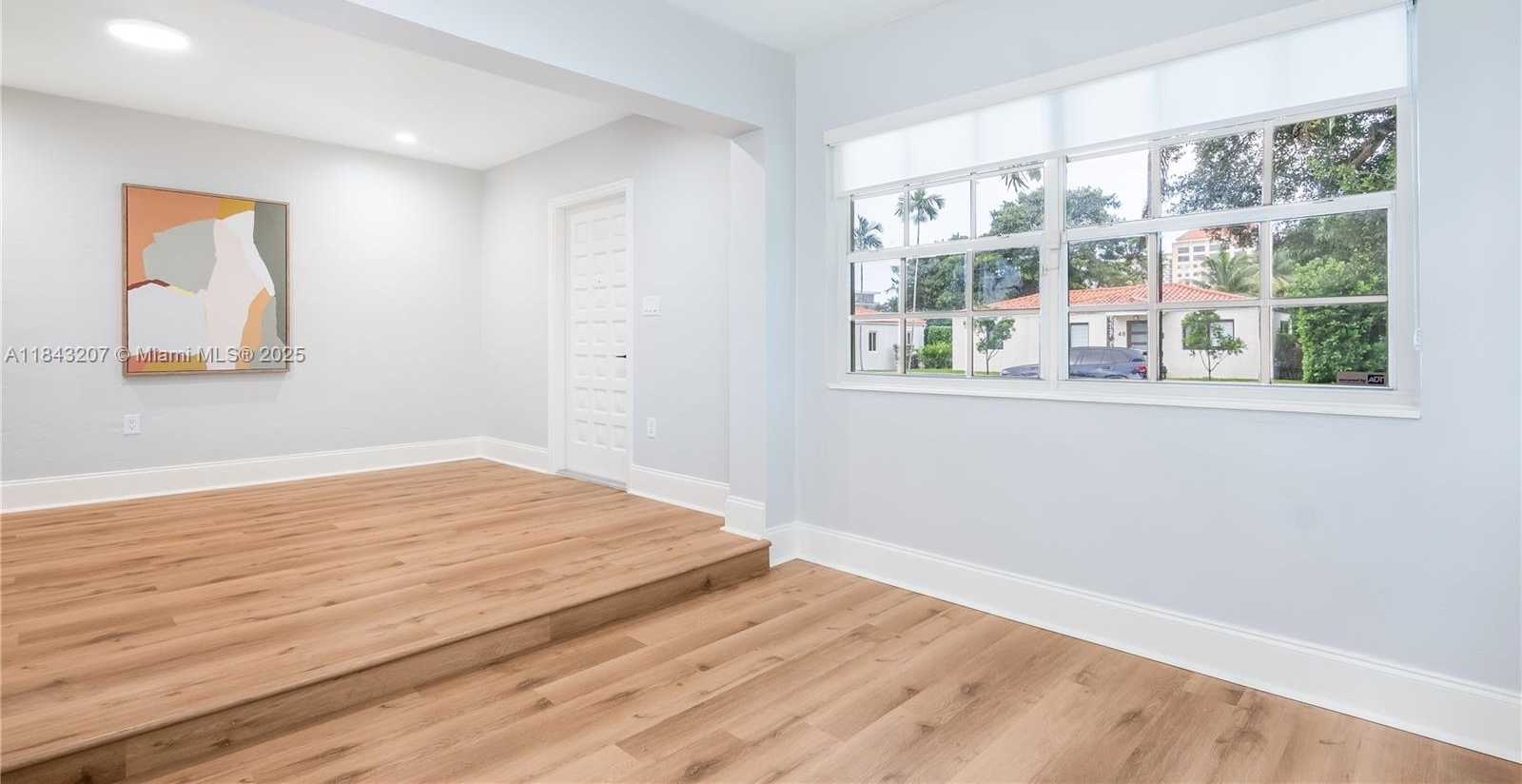 Small Image of 49 ALCANTARRA AVE, Coral Gables Number 12