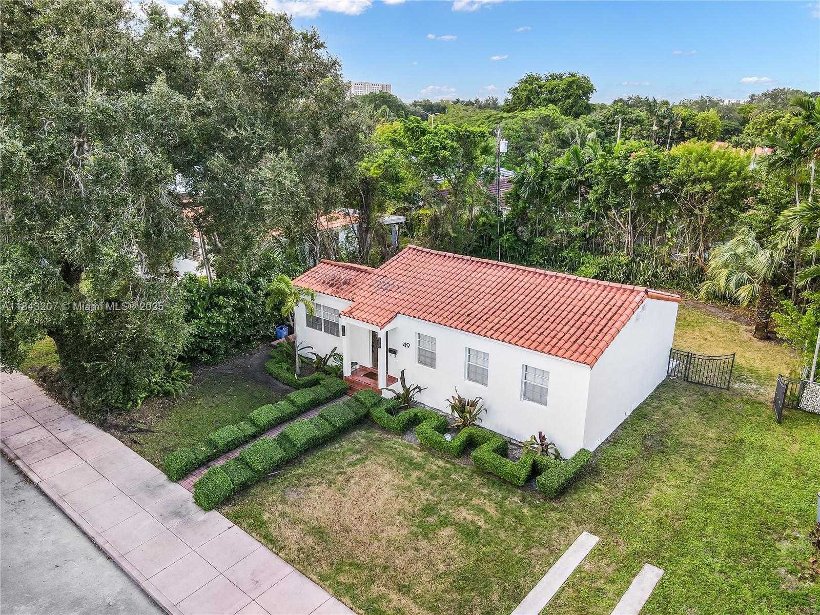 Small Image of 49 ALCANTARRA AVE, Coral Gables Number 24