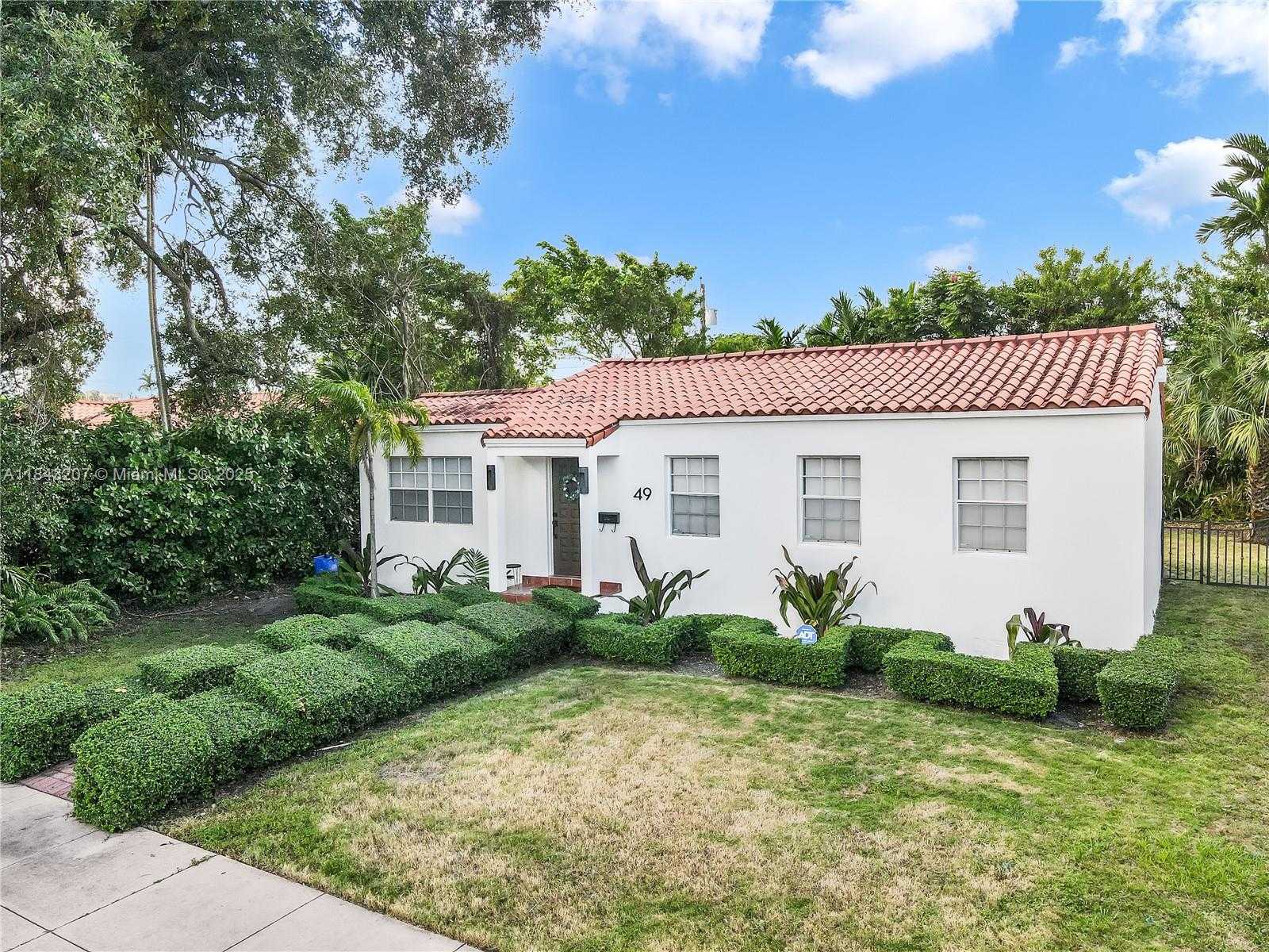 Small Image of 49 ALCANTARRA AVE, Coral Gables Number 27
