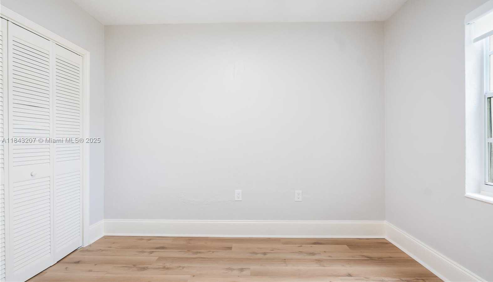 Small Image of 49 ALCANTARRA AVE, Coral Gables Number 6