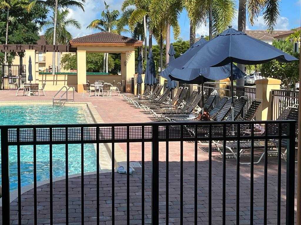 Small Image of 13242 SOUTH WEST 127TH CT, Miami Number 36