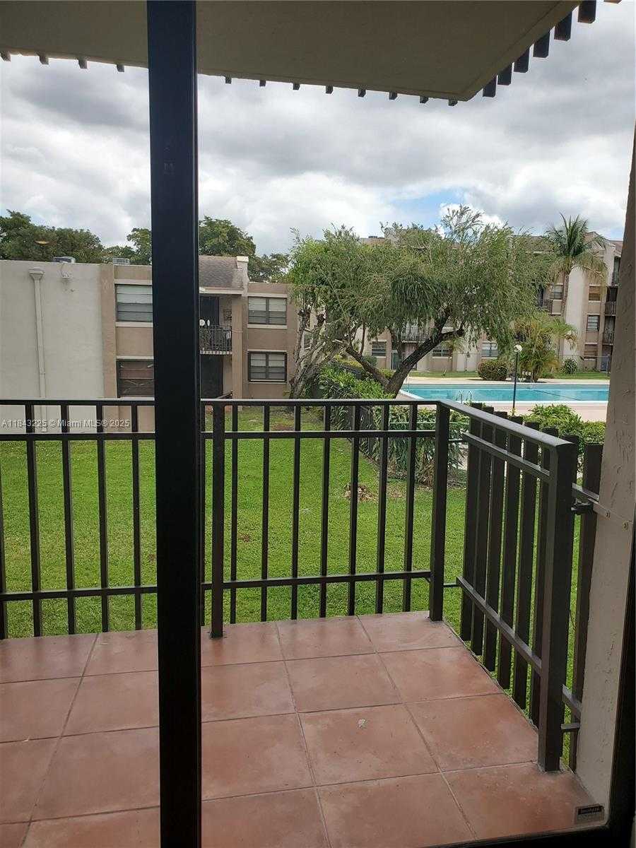 Small Image of 3561 SOUTH WEST 117TH AVE #7-203, Miami Number 6