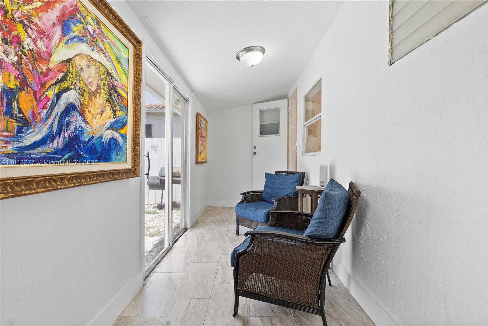 Small Image of 2946 SOUTH WEST 26TH ST, Miami Number 27