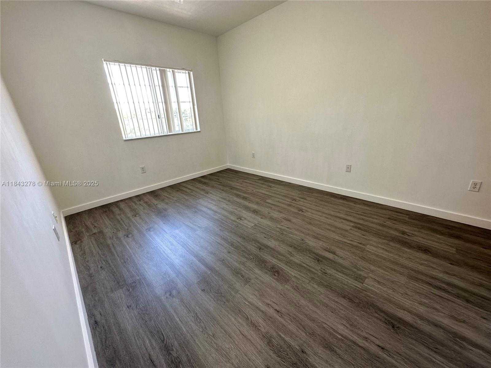 Small Image of 7250 NORTH WEST 114TH AVE #308, Doral Number 10