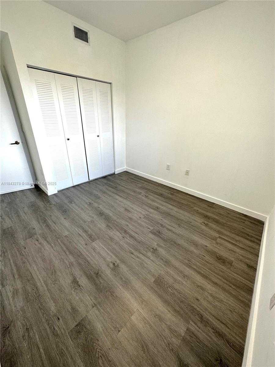 Small Image of 7250 NORTH WEST 114TH AVE #308, Doral Number 9