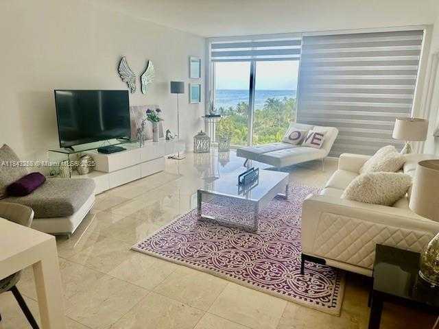 Small Image of 10275 COLLINS AV #611, Bal Harbour Number 15