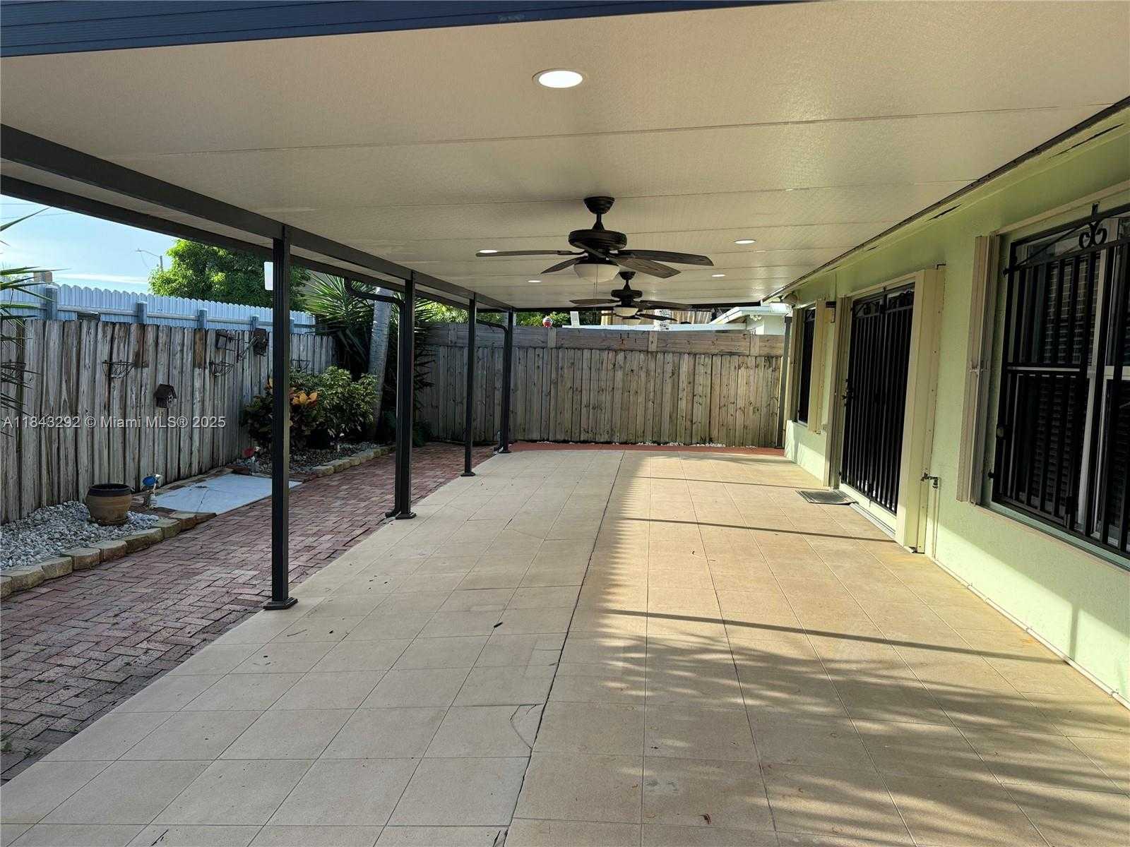 Small Image of 27921 SOUTH WEST 134TH PL, Homestead Number 12