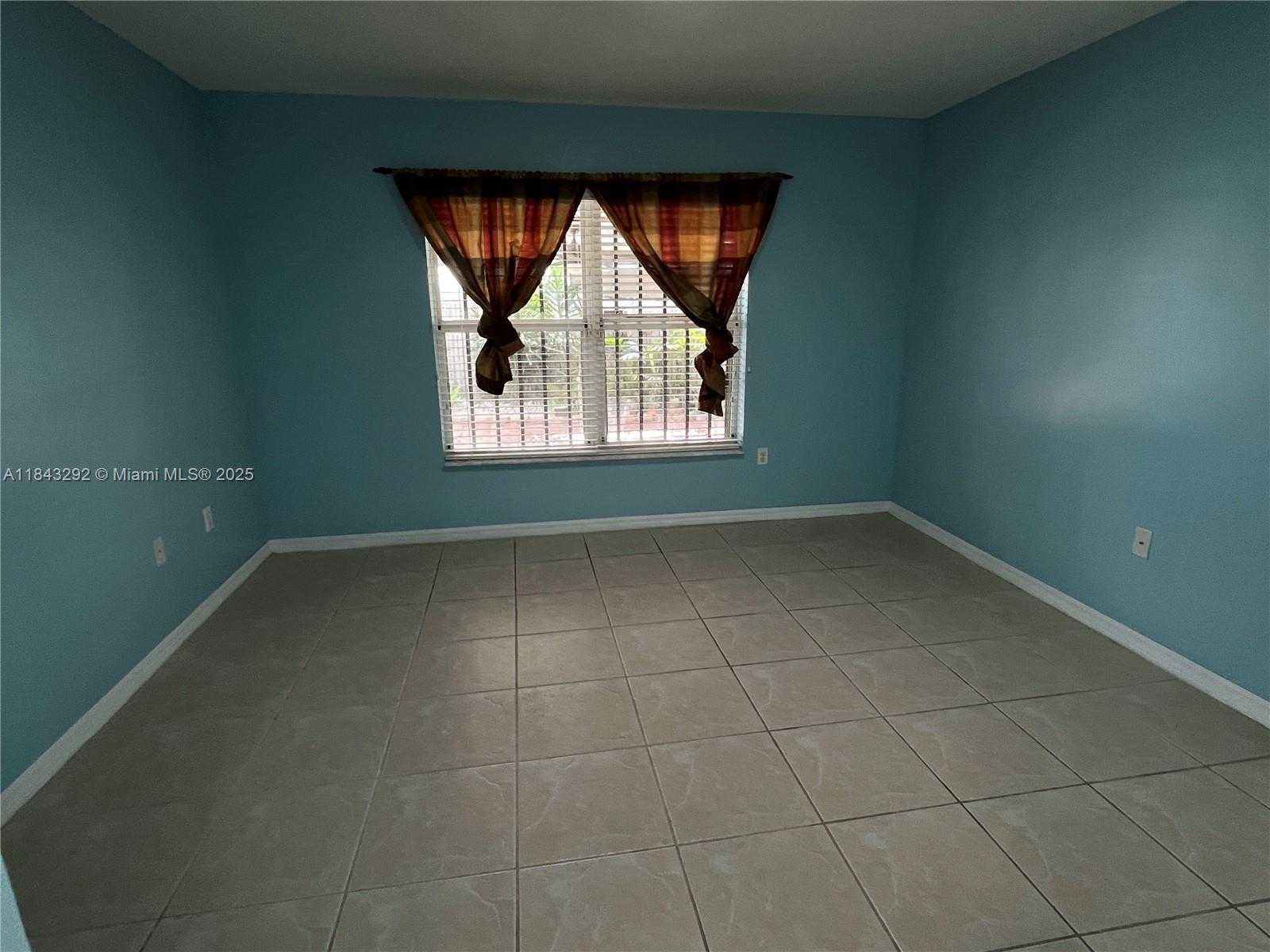 Small Image of 27921 SOUTH WEST 134TH PL, Homestead Number 8