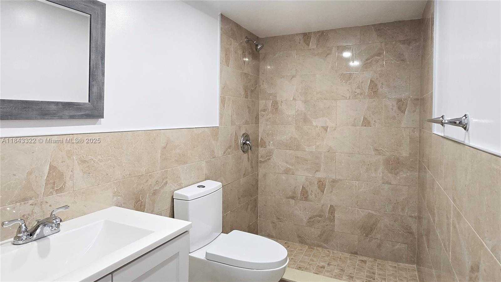 Small Image of 6175 NORTH WEST 186TH ST #312, Hialeah Number 3