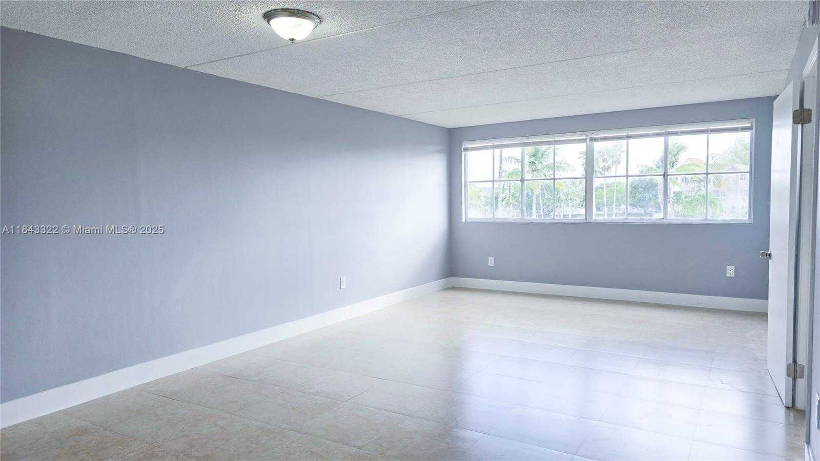 Small Image of 6175 NORTH WEST 186TH ST #312, Hialeah Number 7