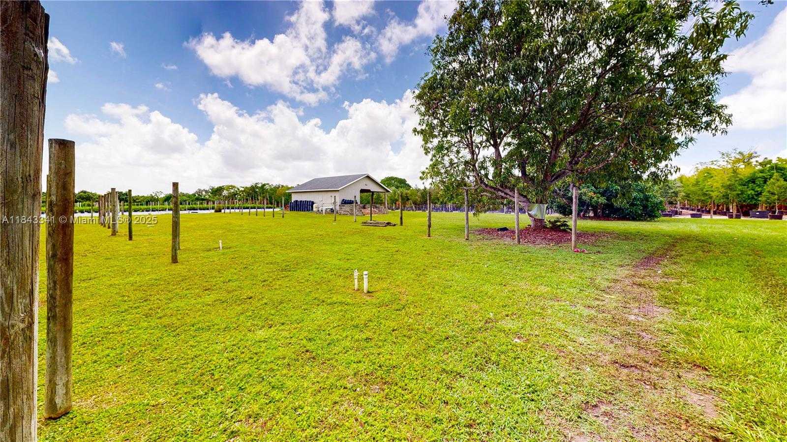 Small Image of 24545 SOUTH WEST 192ND AVE, Homestead Number 72