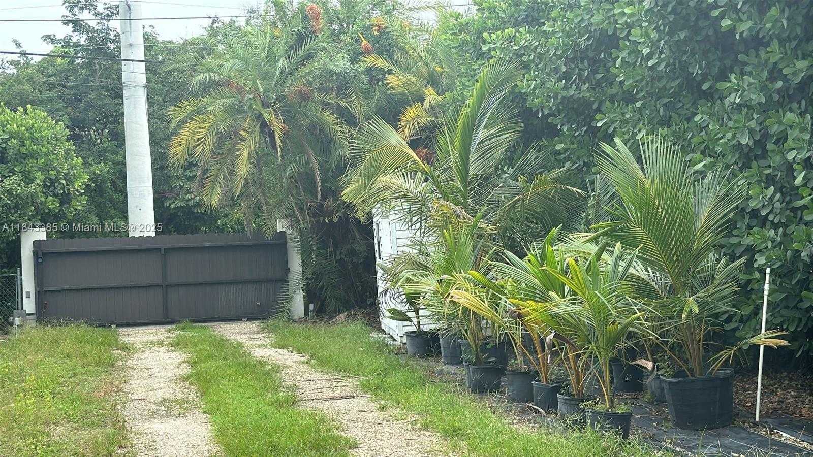 Small Image of 28000 SOUTH WEST 157TH AVE #1, Homestead Number 18