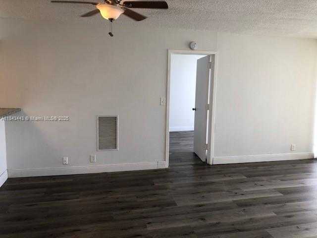Small Image of 7601 EAST TREASURE DR #1201, North Bay Village Number 13