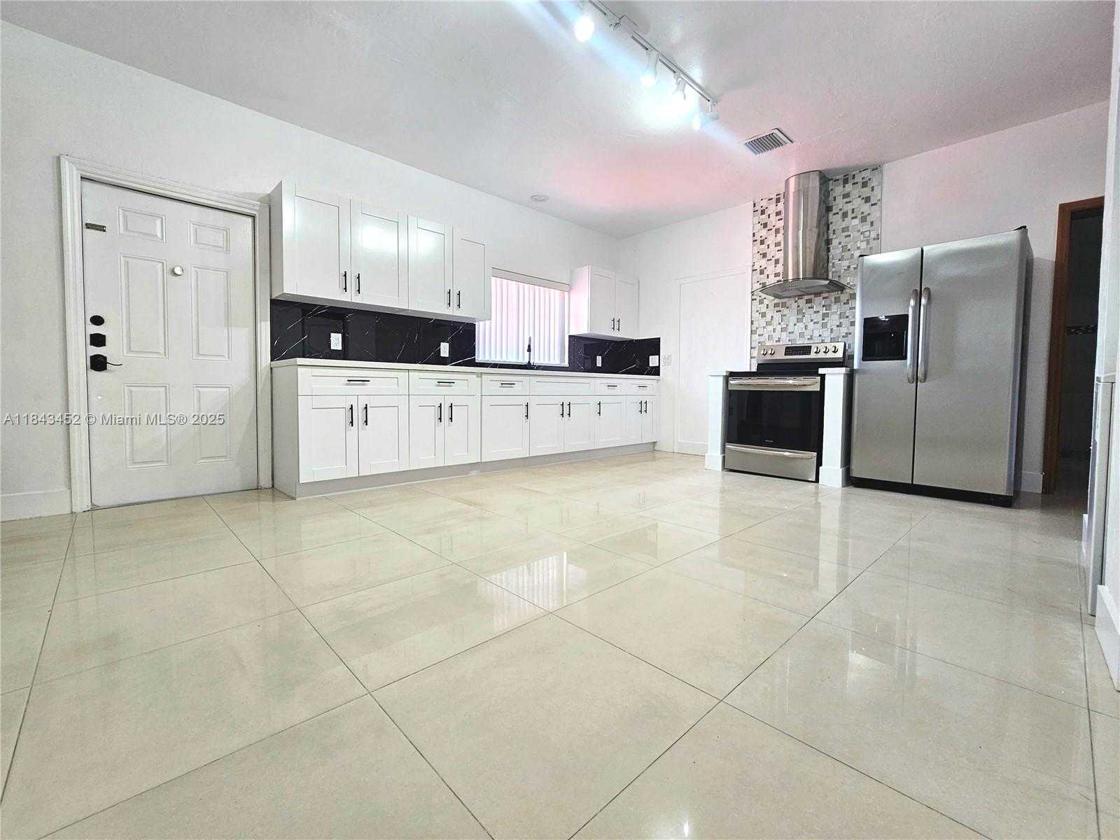 Small Image of 7601 SOUTH WEST 22ND ST #B, Miami Number 7
