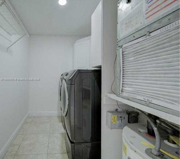 Small Image of 9004 SOUTH WEST 137TH ST #5, Miami Number 4