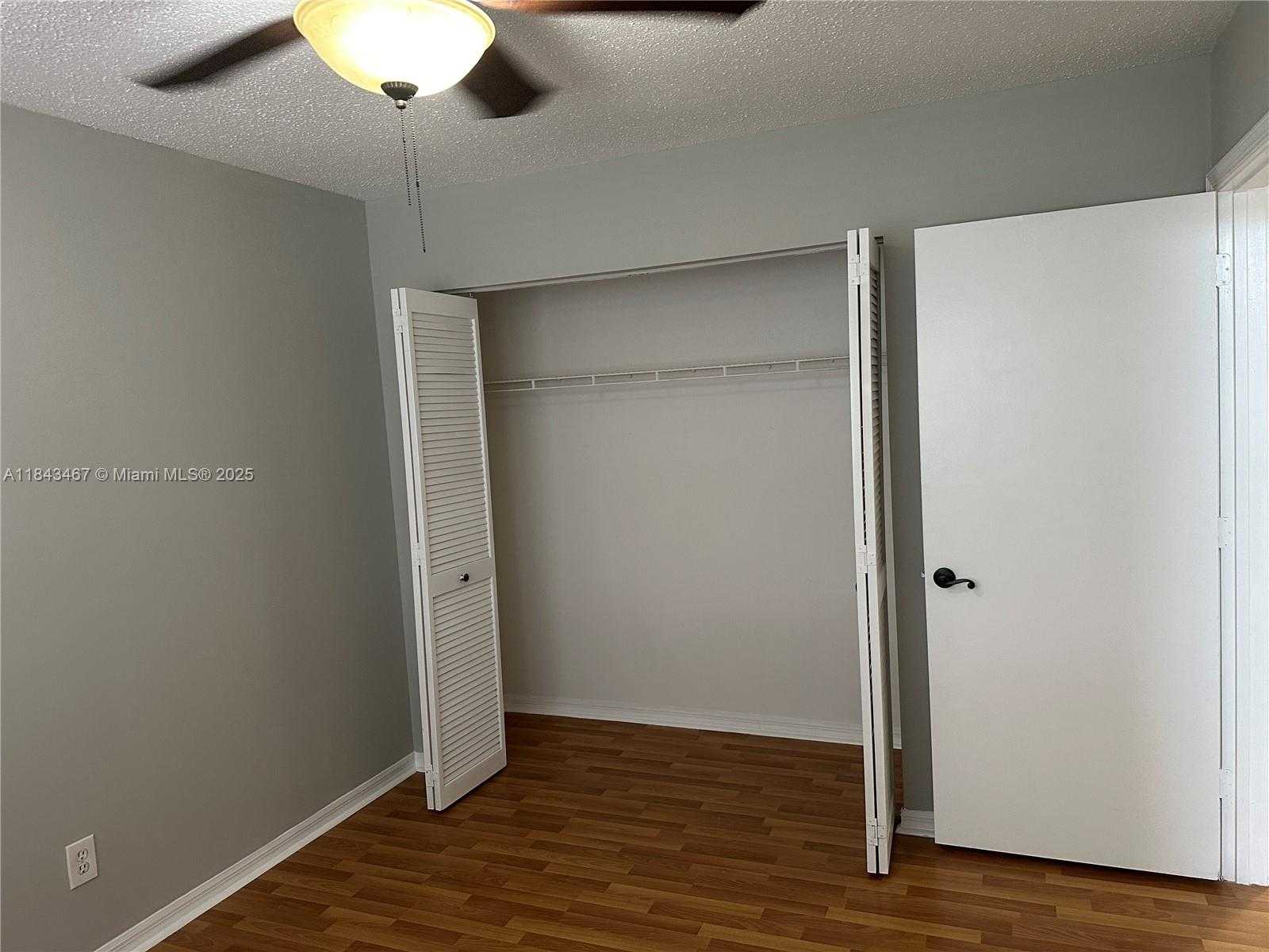 Small Image of 18334 SOUTH WEST 4TH CT, Pembroke Pines Number 20