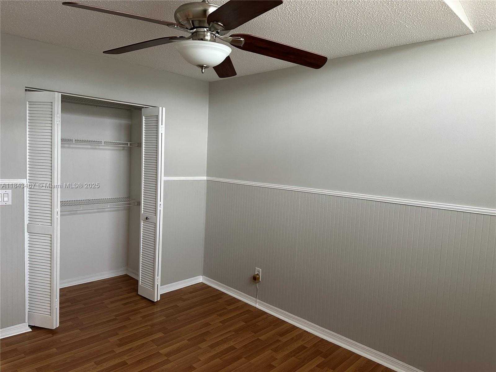 Small Image of 18334 SOUTH WEST 4TH CT, Pembroke Pines Number 22