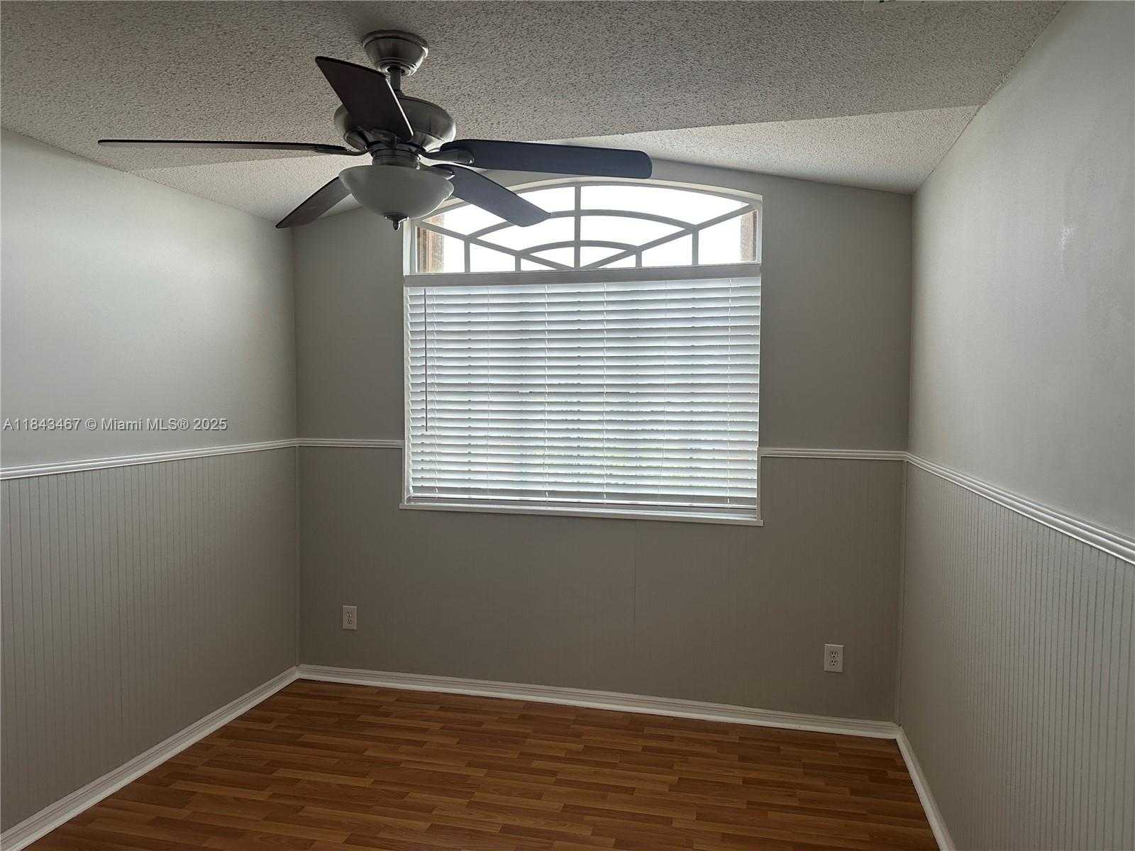 Small Image of 18334 SOUTH WEST 4TH CT, Pembroke Pines Number 23