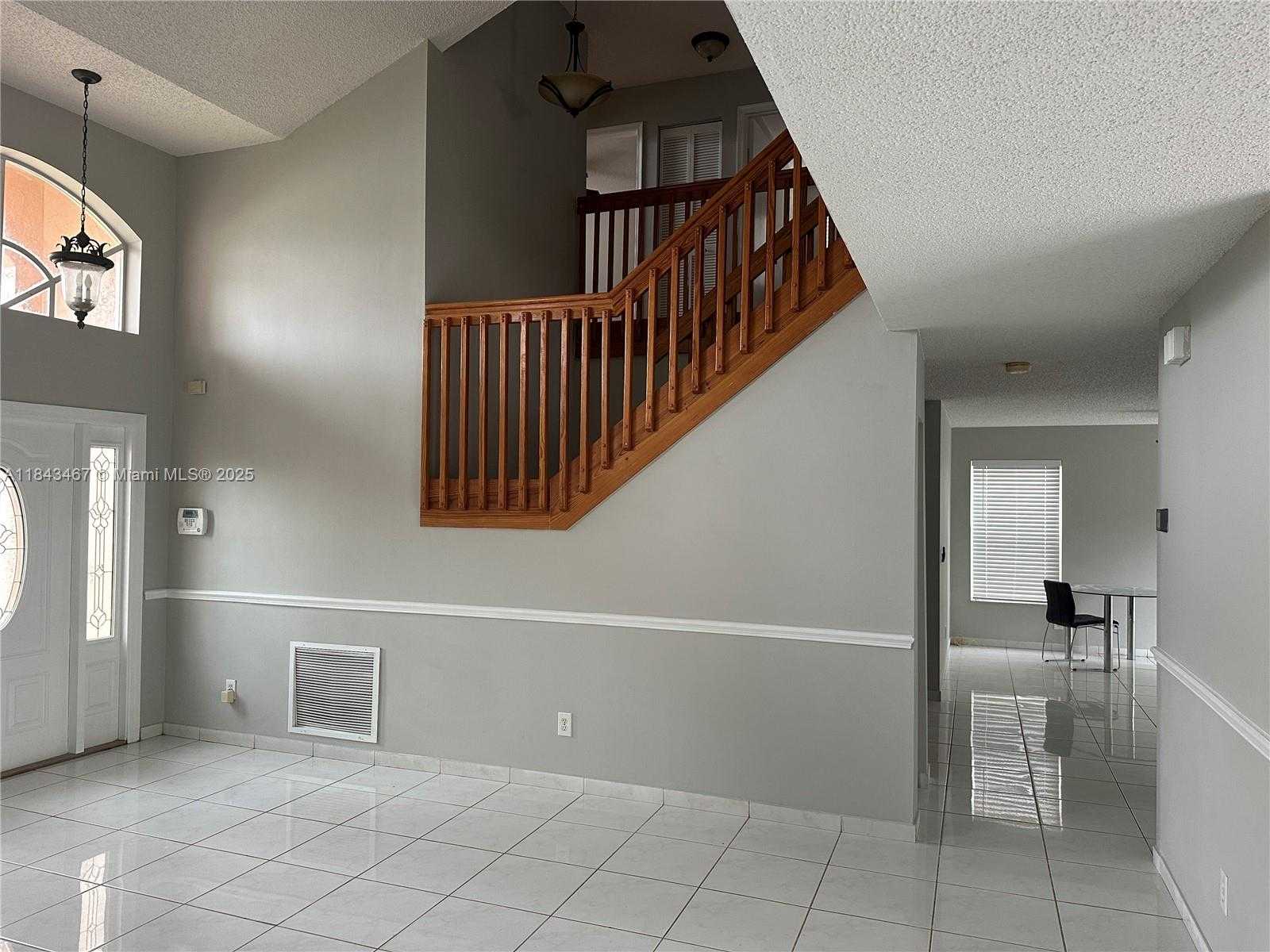 Small Image of 18334 SOUTH WEST 4TH CT, Pembroke Pines Number 6