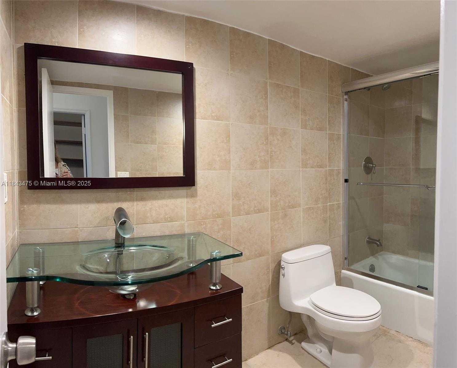 Small Image of 19390 COLLINS AVE #207, Sunny Isles Beach Number 17